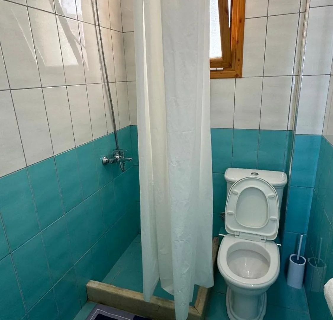 Joana'S Rooms Himarë